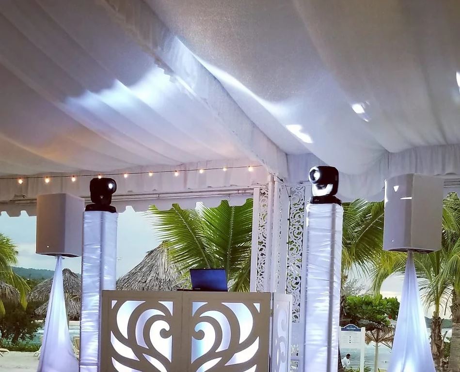 Dels lighting and entertainment – Jamaican Wedding DJ